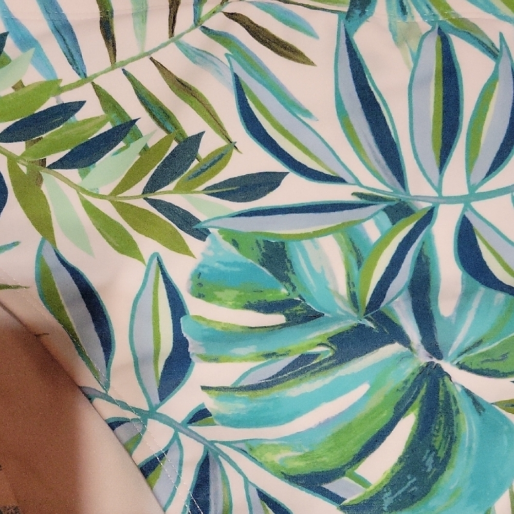 Shade & Shore Leafy Green and Blue Bikini Bottom SIZE 14/16 NWT - Picture 5 of 6